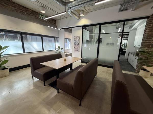 30 m² Commercial space