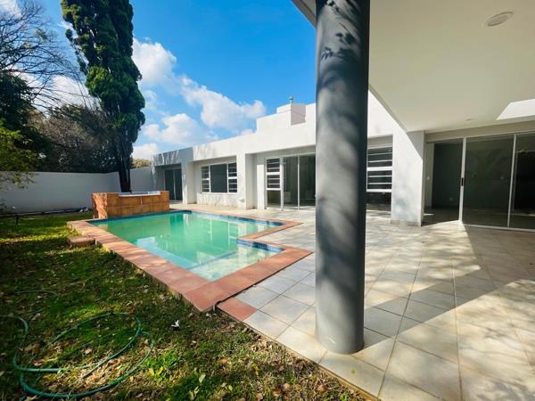 9 Bedroom House