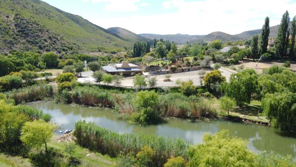 117.7 ha Farm