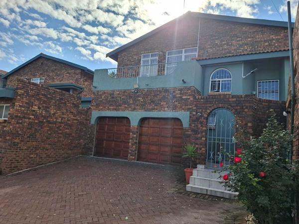 4 Bedroom Townhouse