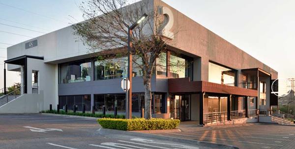 768 m² Office Space