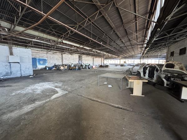 1 800 m² Industrial space