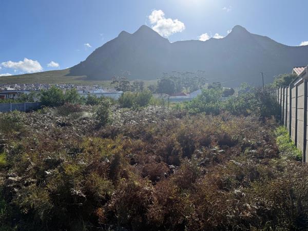 1 016 m² Land