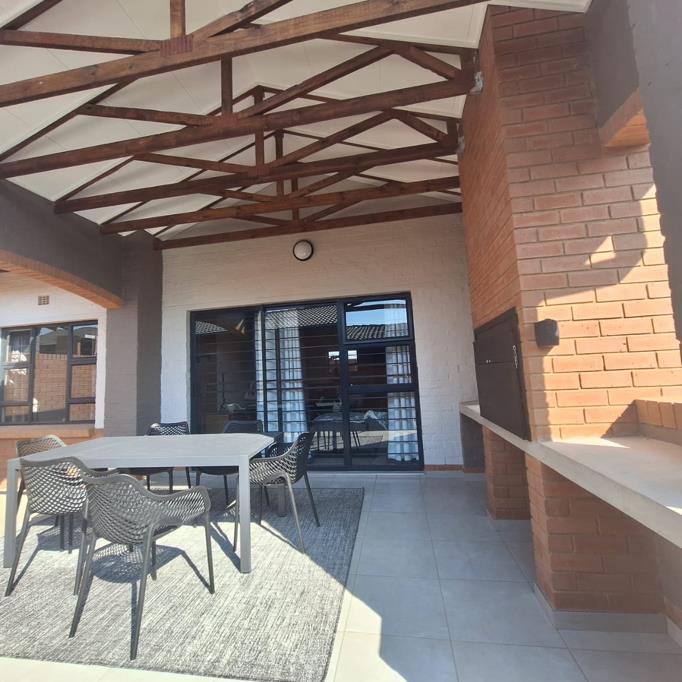 3 Bedroom Simplex