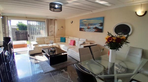 2 Bedroom Duplex