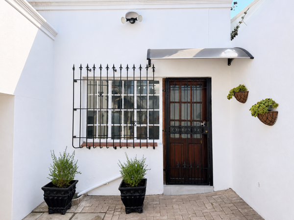 2 Bedroom Garden Cottage