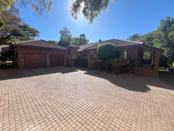 5 Bedroom House