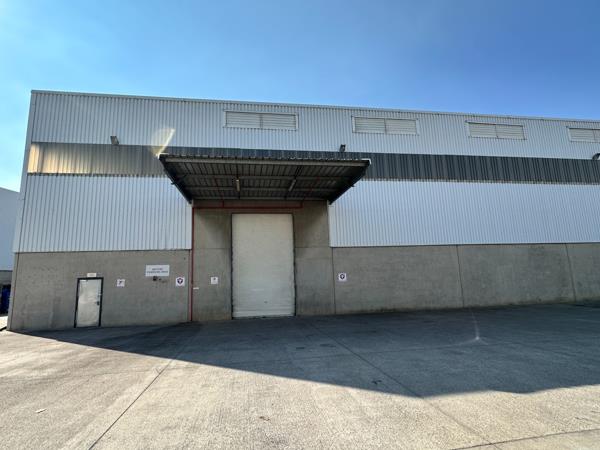 927 m² Industrial space