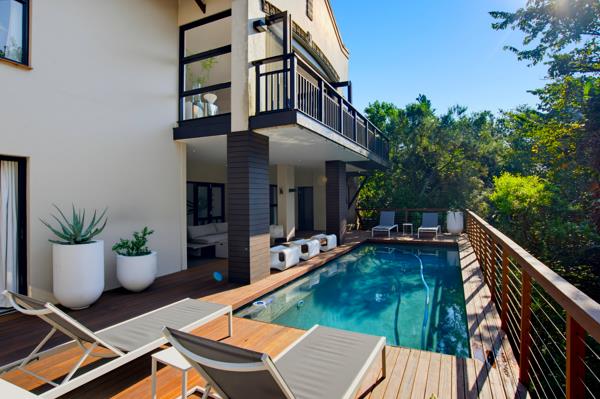 6 Bedroom Townhouse