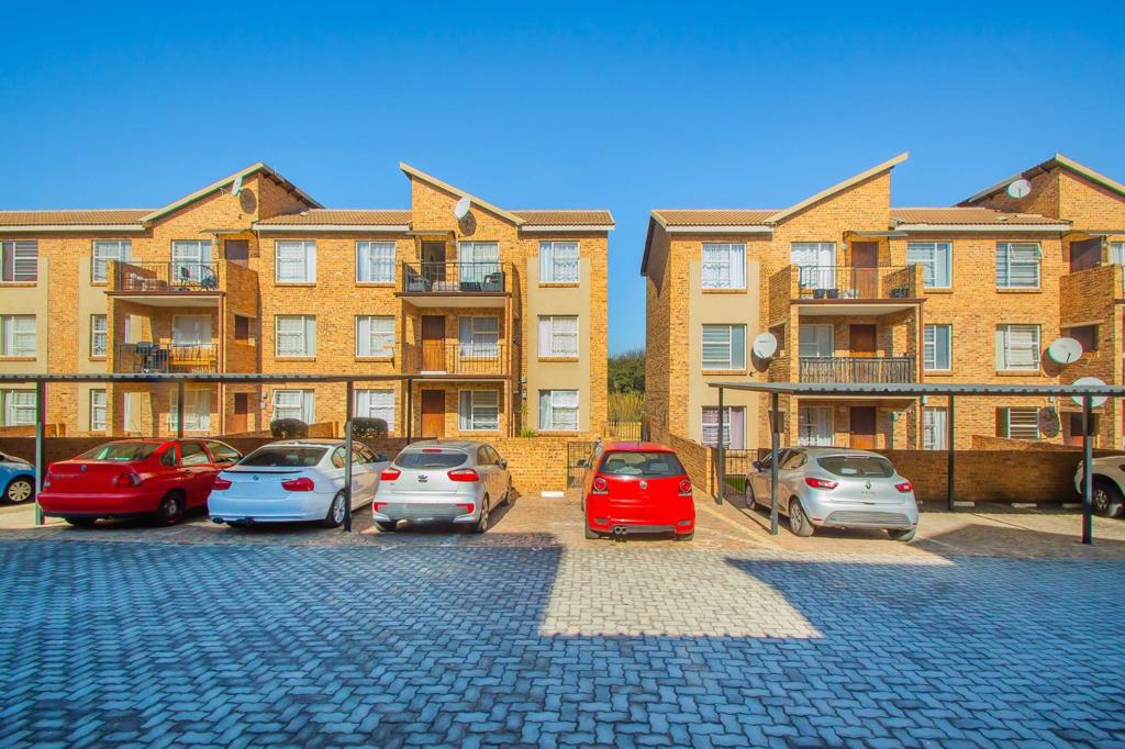 2 Bedroom Apartment
