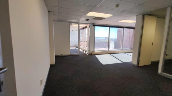 159 m² Office Space