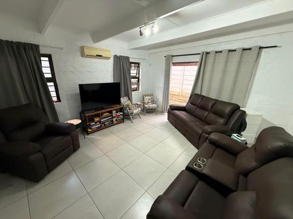 2 Bedroom Flat