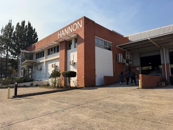 1 880 m² Industrial space