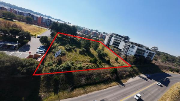 6 815 m² Land