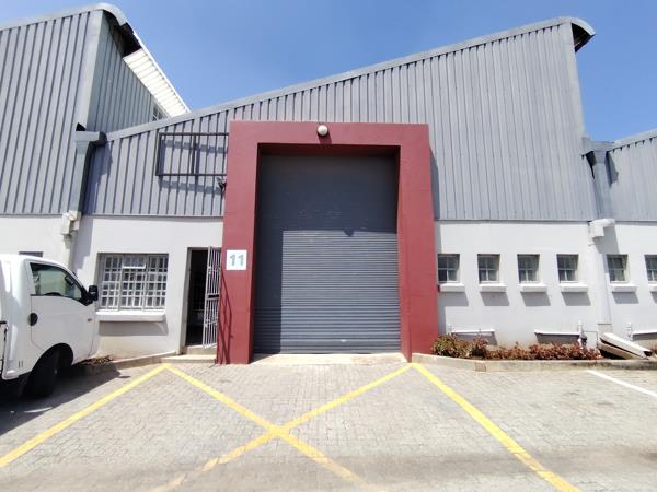 355 m² Industrial space