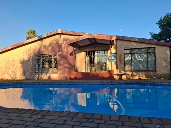5 Bedroom House