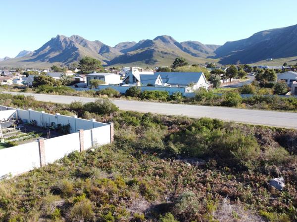 973 m² Land