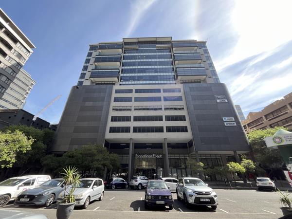 2 051 m² Commercial space