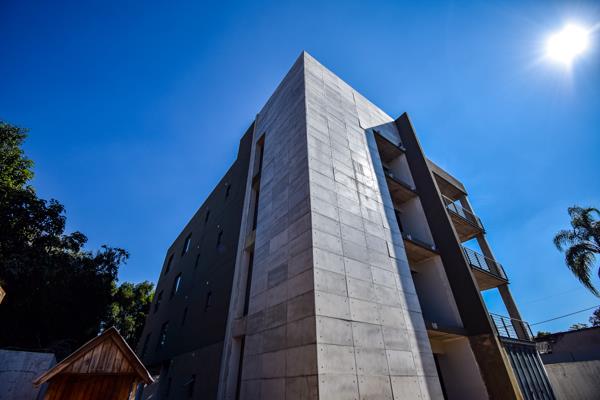 2 034.3 m² Commercial space