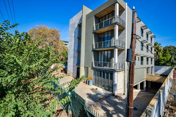 2 034.3 m² Commercial space