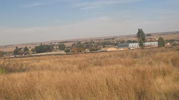 1 ha Land