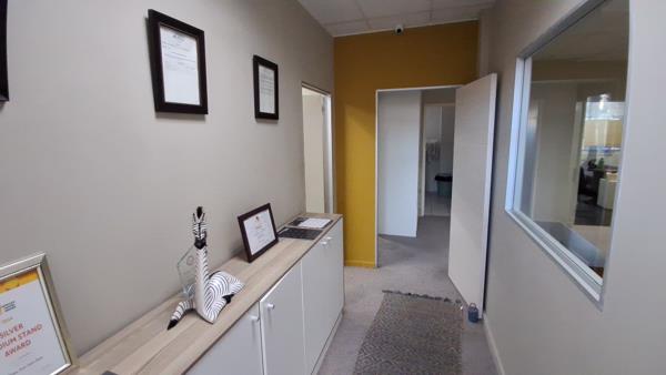 100 m² Commercial space