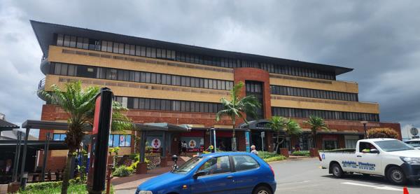 1 246 m² Commercial space