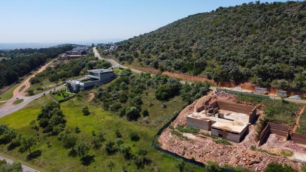 929 m² Land