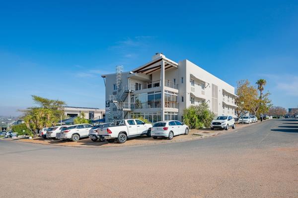 221 m² Office Space