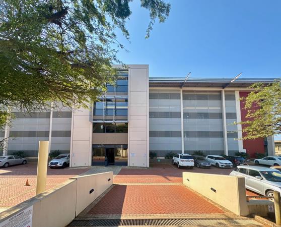 152 m² Commercial space