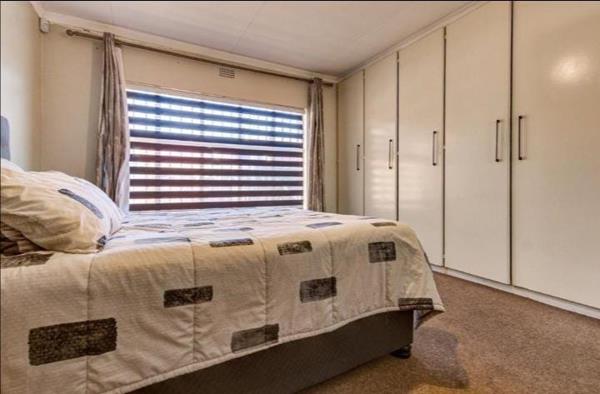 4 Bedroom Townhouse