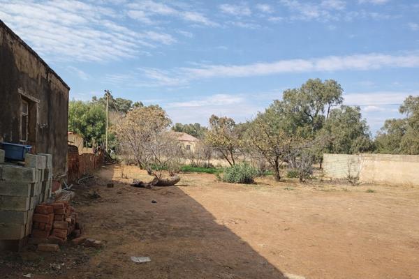 458 m² Land