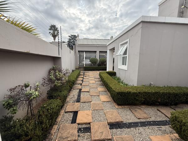 1 Bedroom Garden Cottage
