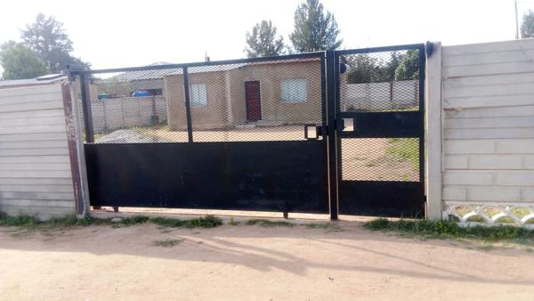 2 Bedroom House