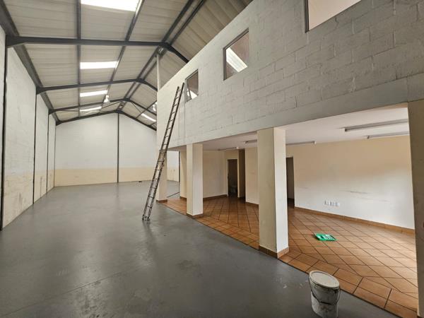 352 m² Industrial space