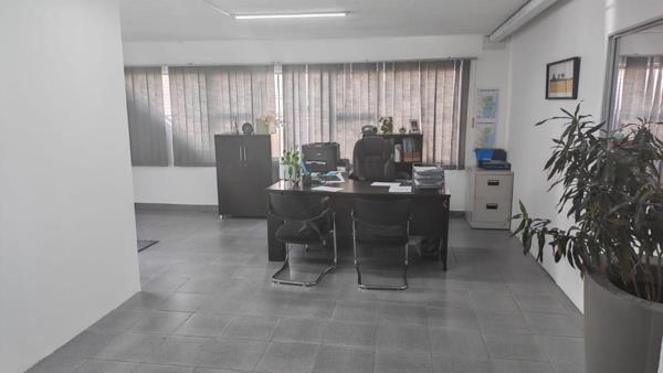 104 m² Industrial space