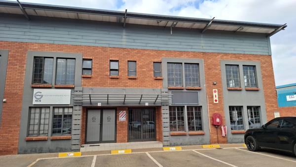 318 m² Industrial space