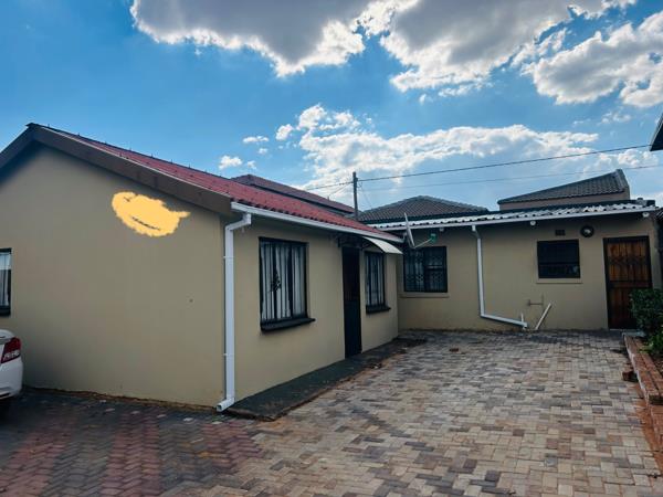 2 Bedroom House