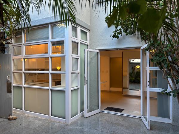 Bachelor apartment