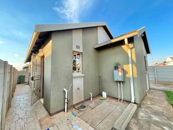 3 Bedroom House