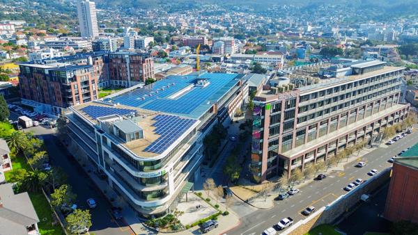 245 m² Commercial space