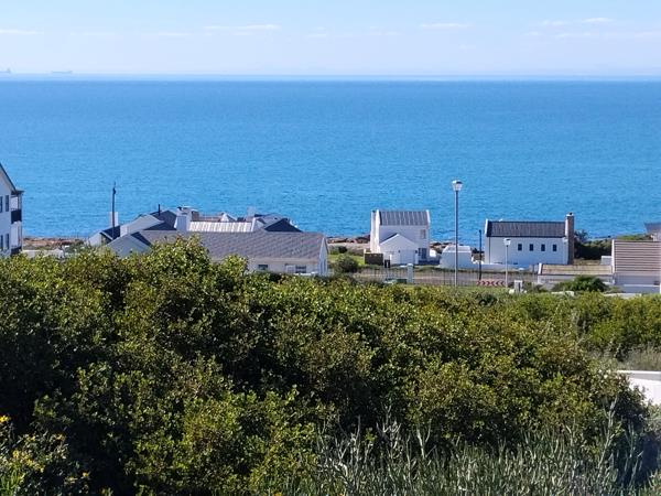 405 m² Land