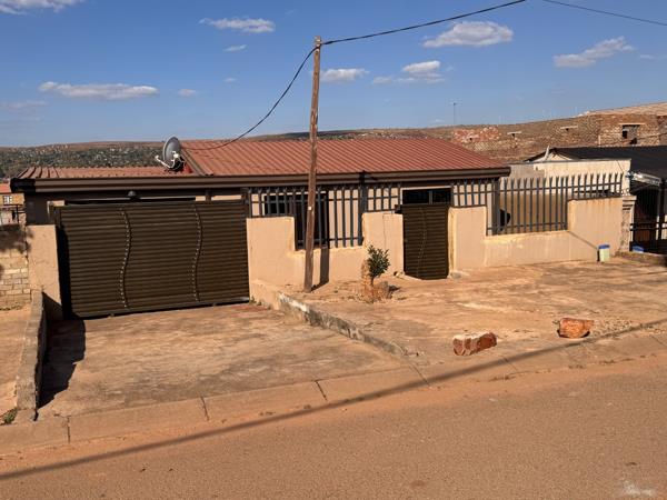 2 Bedroom House