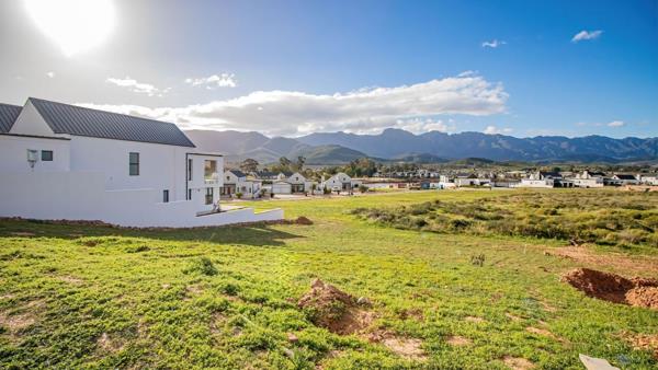 609 m² Land