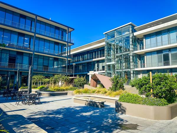 236 m² Commercial space