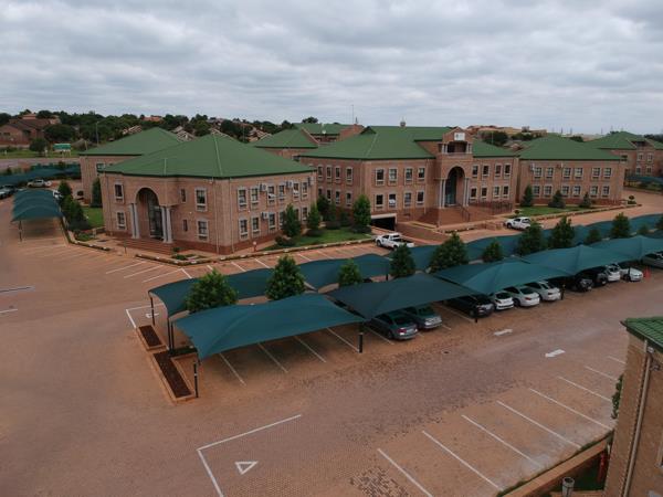 150 m² Office Space
