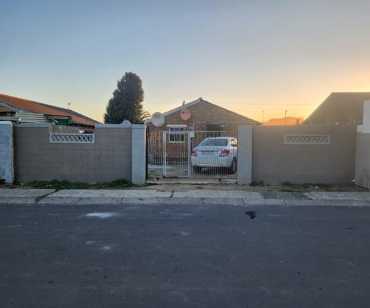 2 Bedroom House