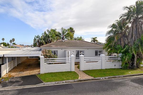 6 Bedroom House
