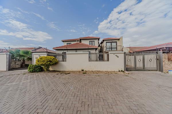 7 Bedroom House