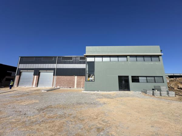 1 085 m² Industrial space